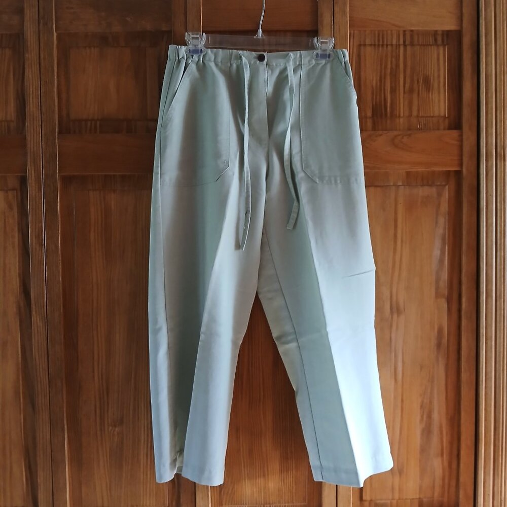 HAVANA JACK'S CAFE light green cropped pants sz S woman's